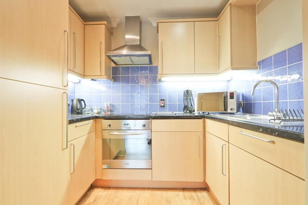 City Centre 1 Bed Apartment Bristol Bagian luar foto